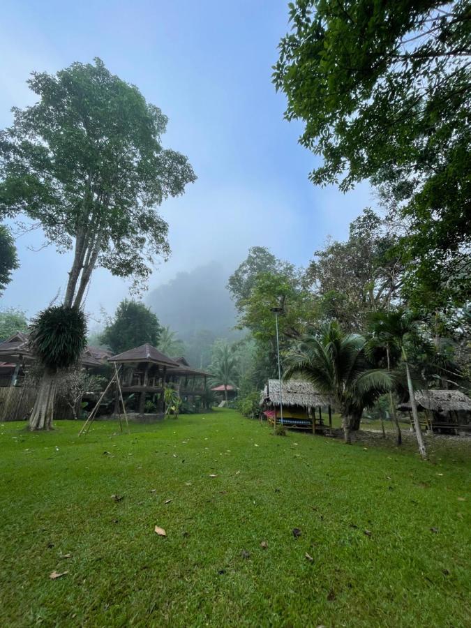 Khaosok Monkeys & River Camps Hotel Khao Sok National Park Exterior photo