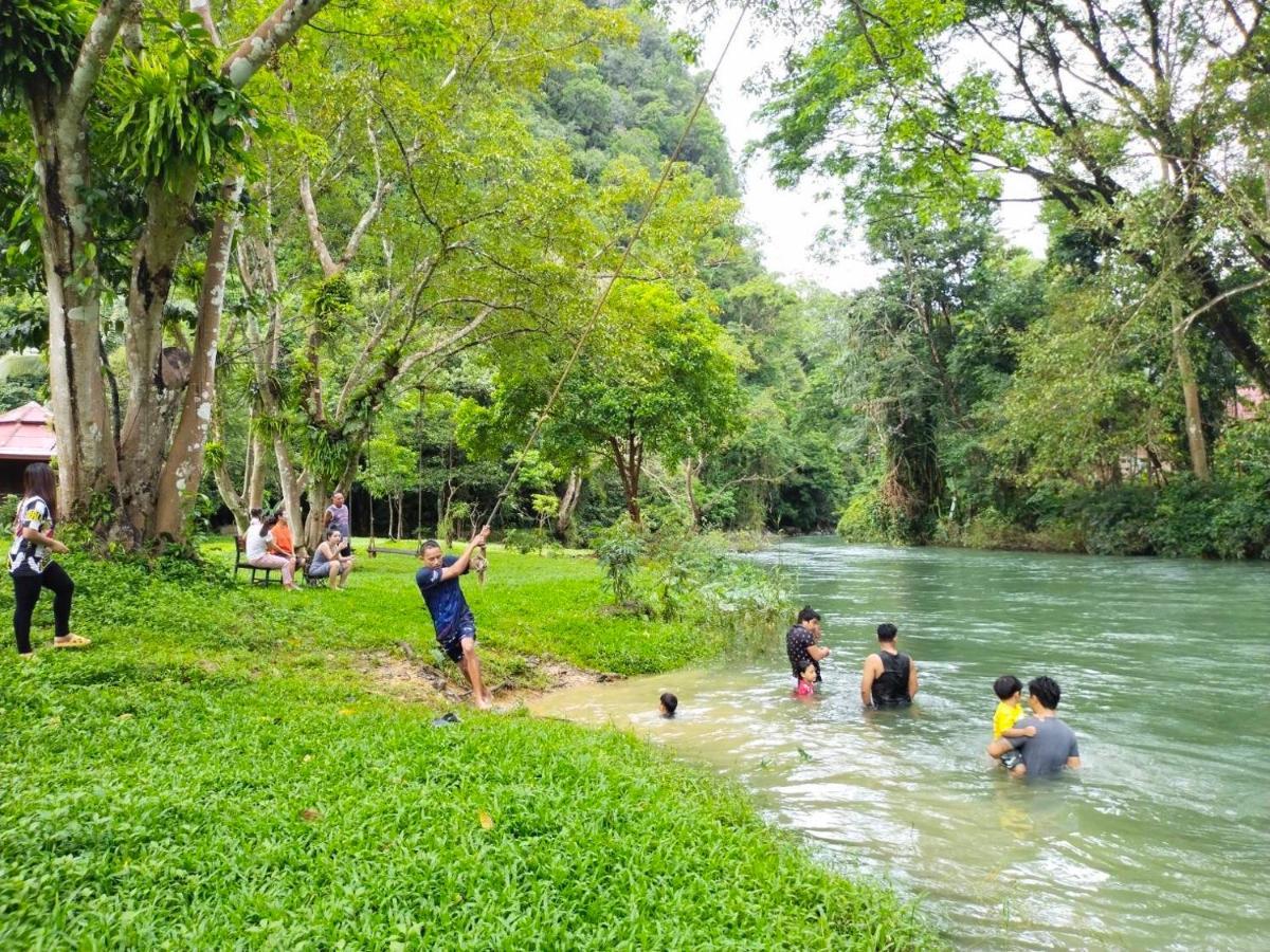 Khaosok Monkeys & River Camps Hotel Khao Sok National Park Exterior photo